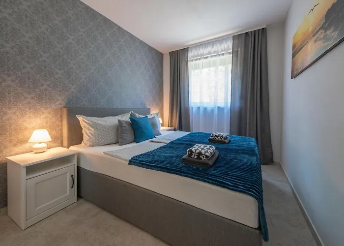 La Mer-2 By Interhome * Lovran