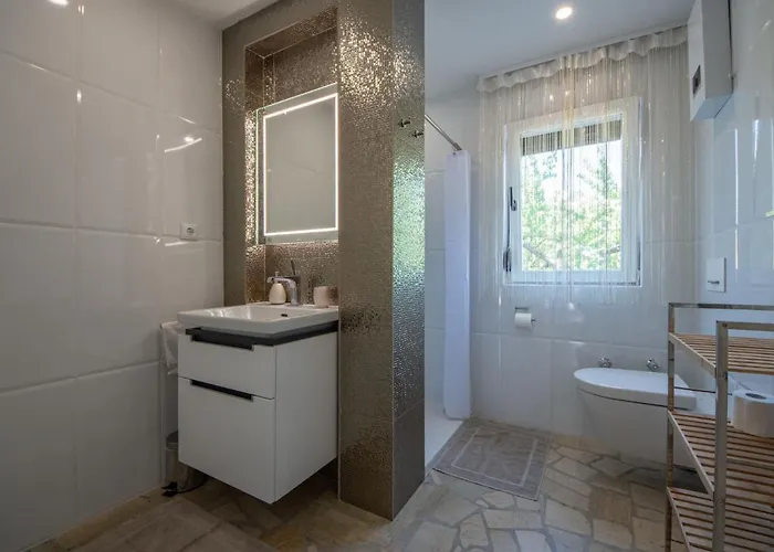 La Mer-2 By Interhome Apartman Lovran