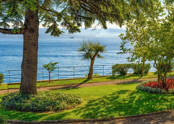 Apartman La Mer-2 By Interhome