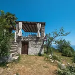 La Mer-2 By Interhome *